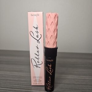 Benefit Roller Lash Mascara Full Size new in box